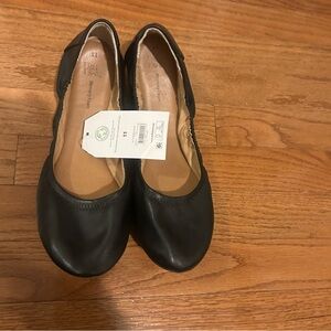 Time and Tru Black Ballet Flats - Women's